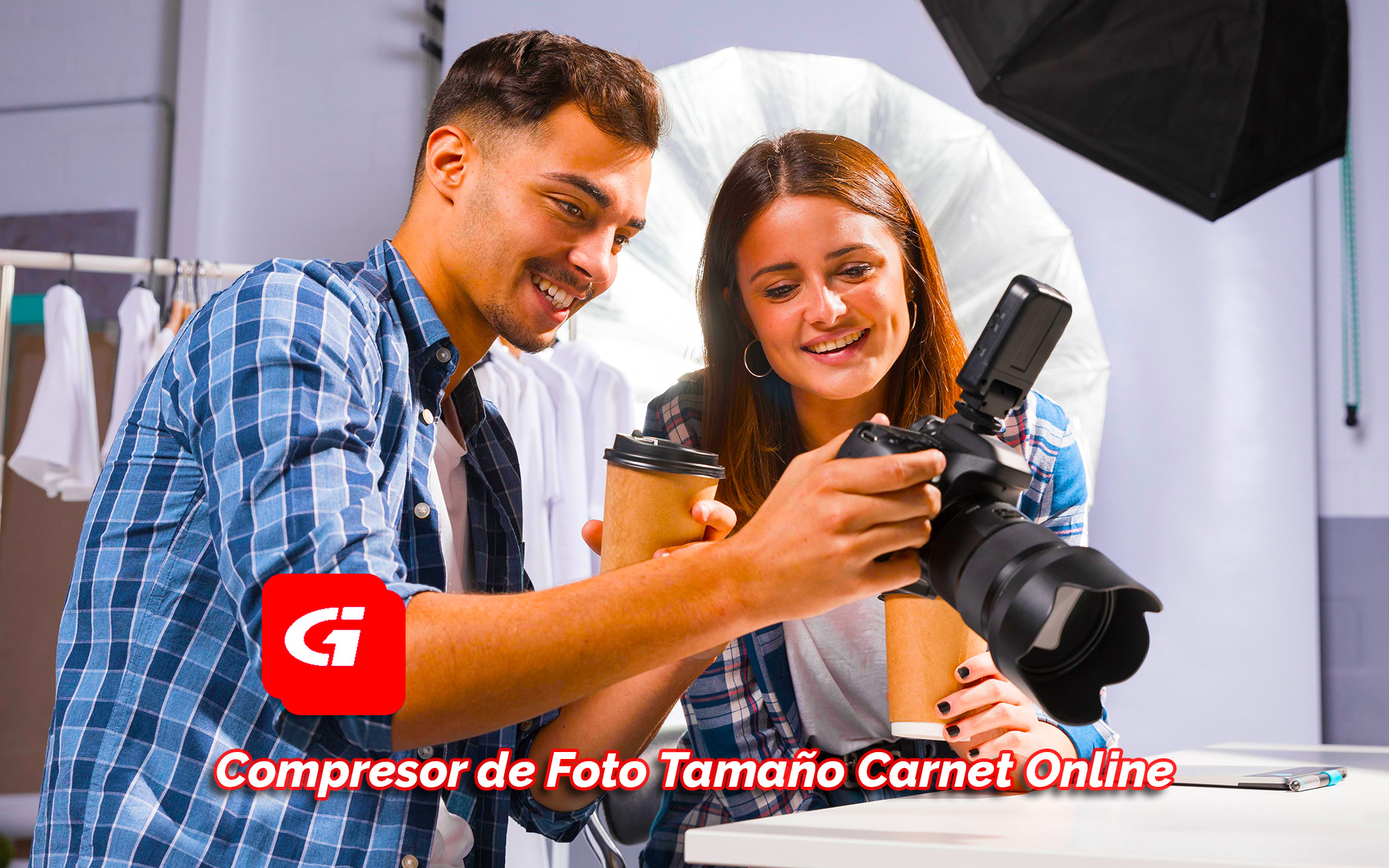 Compresor de foto tamaño carnet online: Optimiza fotografías para trámites y documentos oficiales reduciendo automáticamente el tamaño de imagen a 240 × 288 px, menos de 50 kb y con 300 DPI embebidos en el archivo. Herramienta ideal para postulaciones, formularios digitales, pasaportes, visas, certificados y procesos administrativos. Convierte imágenes de manera rápida, precisa y segura, evitando errores de formato y asegurando compatibilidad con plataformas oficiales. Aplicativo web gratuito para comprimir fotos carnet online con calidad optimizada y exportación profesional.